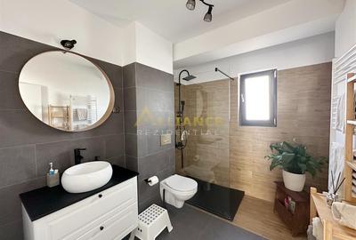 Casă cu 4 camere cu Teren 100 Mp în Metalurgiei - 18