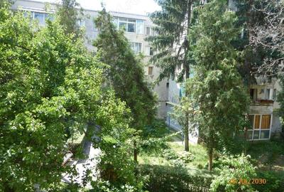 Inchiriez garsoniera decomandata in Zona Nord, Rm Valcea. - 8