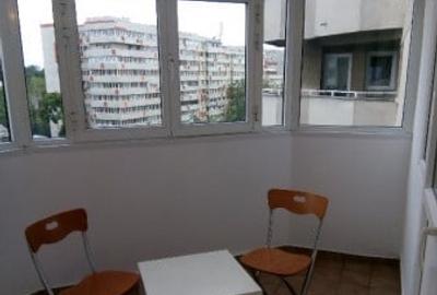 Apartament cu 3 camere decomandat, mobilat în 1 Mai - 10