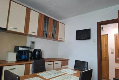 Apartament cu 3 camere în Dacia