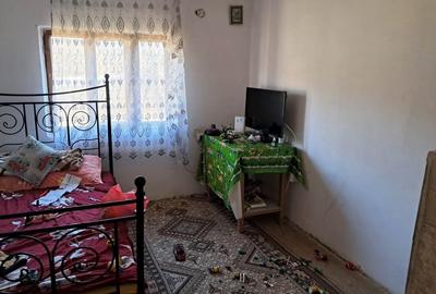 Casa si teren de vanzare Polovragi - 6