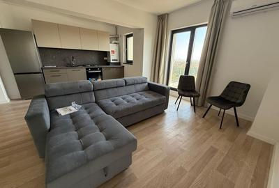 Apartament cu 2 camere semidecomandat, mobilat în Km 5 - 3