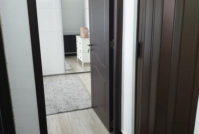 Garsonieră decomandată, mobilată în Titan - 4