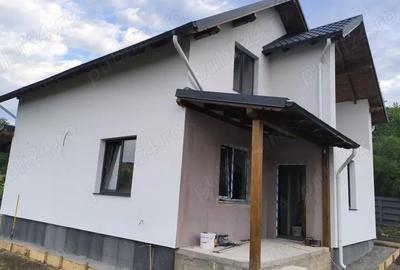 Casă cu 5 camere în Miroslava - 3