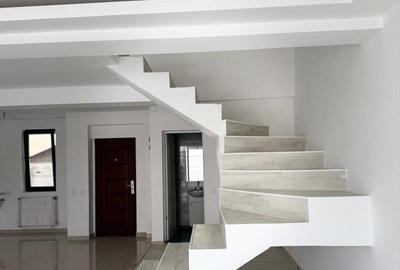 Triplex bine compartimentat, 5 camere si loc de parcare - 7