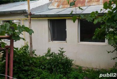 Casă cu 4 camere cu Teren 1339 Mp în Bârlad - 7