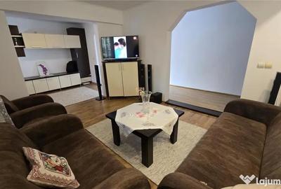 Casă cu 4 camere cu Teren 580 Mp în Central - 2