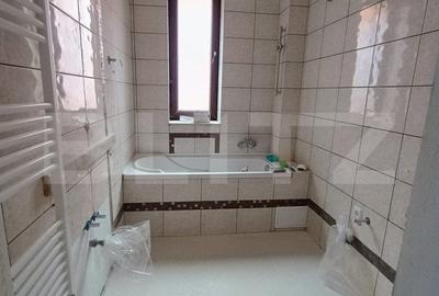 Apartament cu 2 camere, 2bai, 61 mp utili, curte proprie, garaj, Ultracentral. - 10
