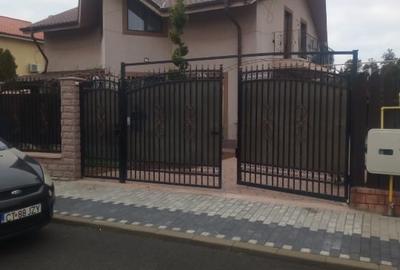 Vând vila P+M 170 mp, teren 400 mp - 10