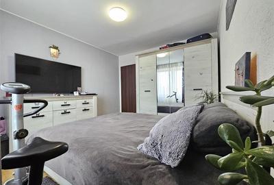 Apartament cu 3 camere decomandat în Vlahuță - 4