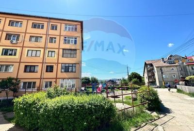 Apartament cu 3 camere- de vanzare- BUHUSI - 13