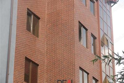 Spațiu comercial, în P-ța Alba Iulia - 3