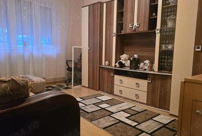 Apartament cu 2 camere decomandat în Minerul - 9