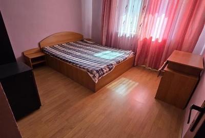 Etaj 1 - Nicolina Str. Salciilor , 2 camere decomandat 52mp, liber - 3