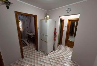 Apartament cu 2 camere decomandat în Micro 17 - 7