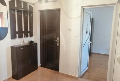 Apartament cu 2 camere decomandat în Micro 8 - 1