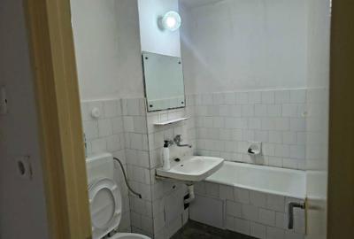 Apartament cu 3 camere decomandat în Central - 7