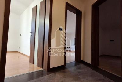 Spatiu comercial cu etaj, pentru activitati diverse - 8