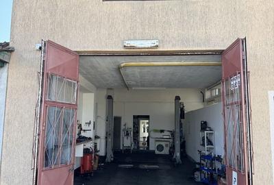 Spațiu comercial, de 80 mp, în Central - 1