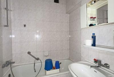 Apartament cu 2 camere decomandat în Floreasca