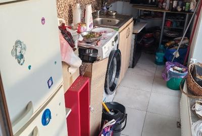 Apartament cu 2 camere decomandat în Titan