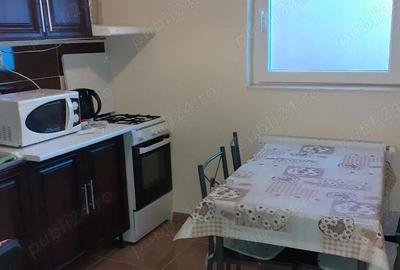 Casă cu 8 camere cu Teren 1000 Mp în Central - 6