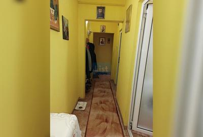 Apartament cu 4 camere decomandat în Micro 40 - 11