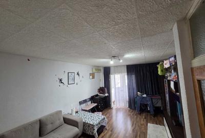 Garsonieră decomandată, mobilată în Vitan Mall - 5