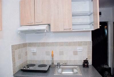 Garsonieră decomandată în Complex Studențesc