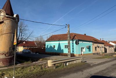 Spațiu comercial, de 70 mp, în Central - 6