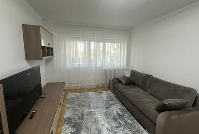 Inchiriez apartament 2 camere 700 Euro - 2