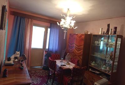 Garsonieră decomandată în Prajila - 3