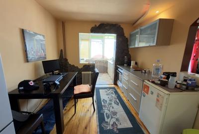 Apartament cu 4 camere decomandat, mobilat în Rogerius - 5