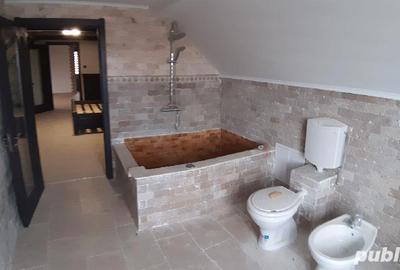 Casă cu 6 camere în Râmnicu Sărat - 1