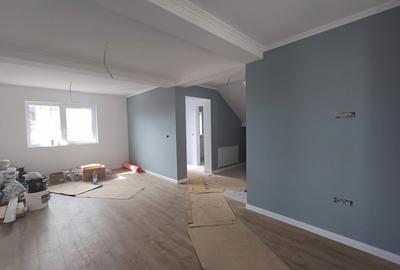 Casa cu 4 camere , priveliste panoramica Ciurbesti - 7