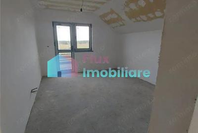 Casa cu 8450 mp teren in Solca Casa cu 8450 mp teren in Solca - 9