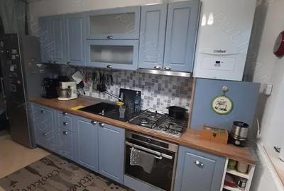 Apartament cu 3 camere decomandat în Central - 8