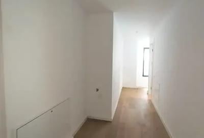 Apartament cu 3 camere decomandat în Aviației - 9
