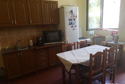 Casă cu 4 camere cu Teren 1217 Mp în Făget - 1