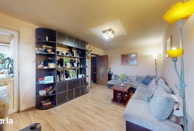Apartament cu 3 camere decomandat în Grivița - 15