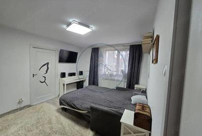 Apartament cu 2 camere semidecomandat în Decebal