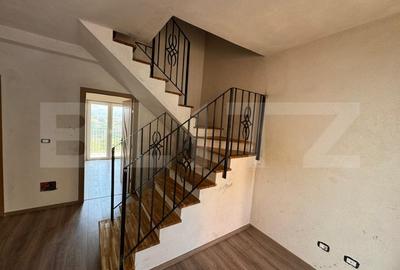 Apartament 3 camere, 80 mp, curte si garaj, Micro