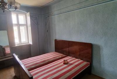 Casă cu 4 camere cu Teren 150 Mp în Secusigiu - 6