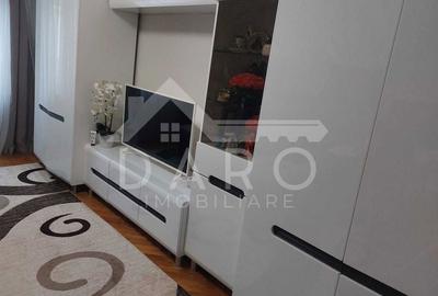 Apartament cu 3 camere în Unirii