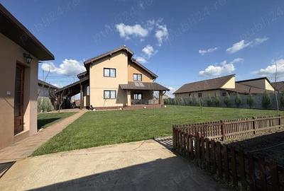 Casă cu 3 camere cu Teren 671 Mp în Central - 4