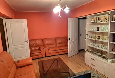 Apartament cu 3 camere decomandat în Vitan - 1