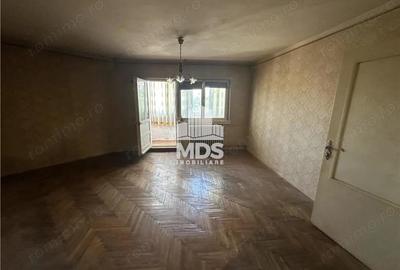 Decomandat cu central #259; la etaj 2 Bucovina - 6