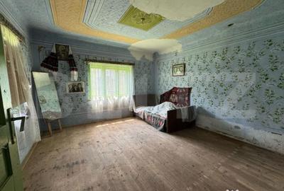 Casă cu 3 camere cu Teren 1789 Mp în Central - 5