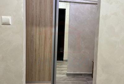 Apartament cu 2 camere decomandat în Micro 13 - 1