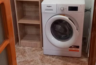 Garsonieră decomandată în Central - 1